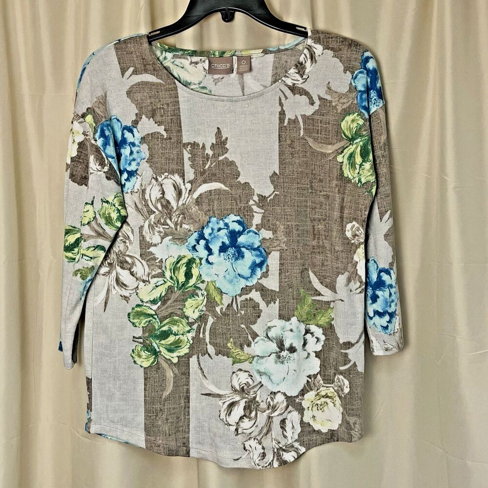 Chico’s Size 0 (S-4-6) Blue Gray Floral 3/4 Sleeve Blouse
